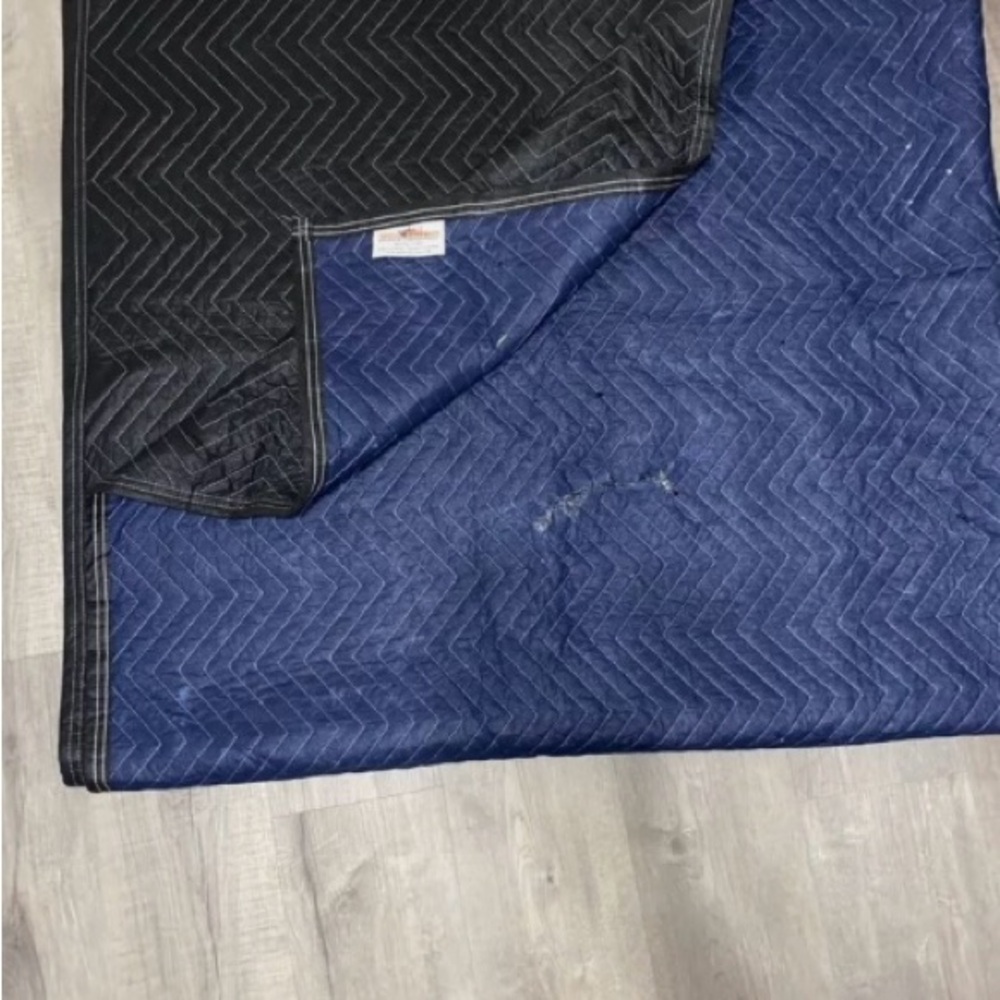 5 Moving Blankets